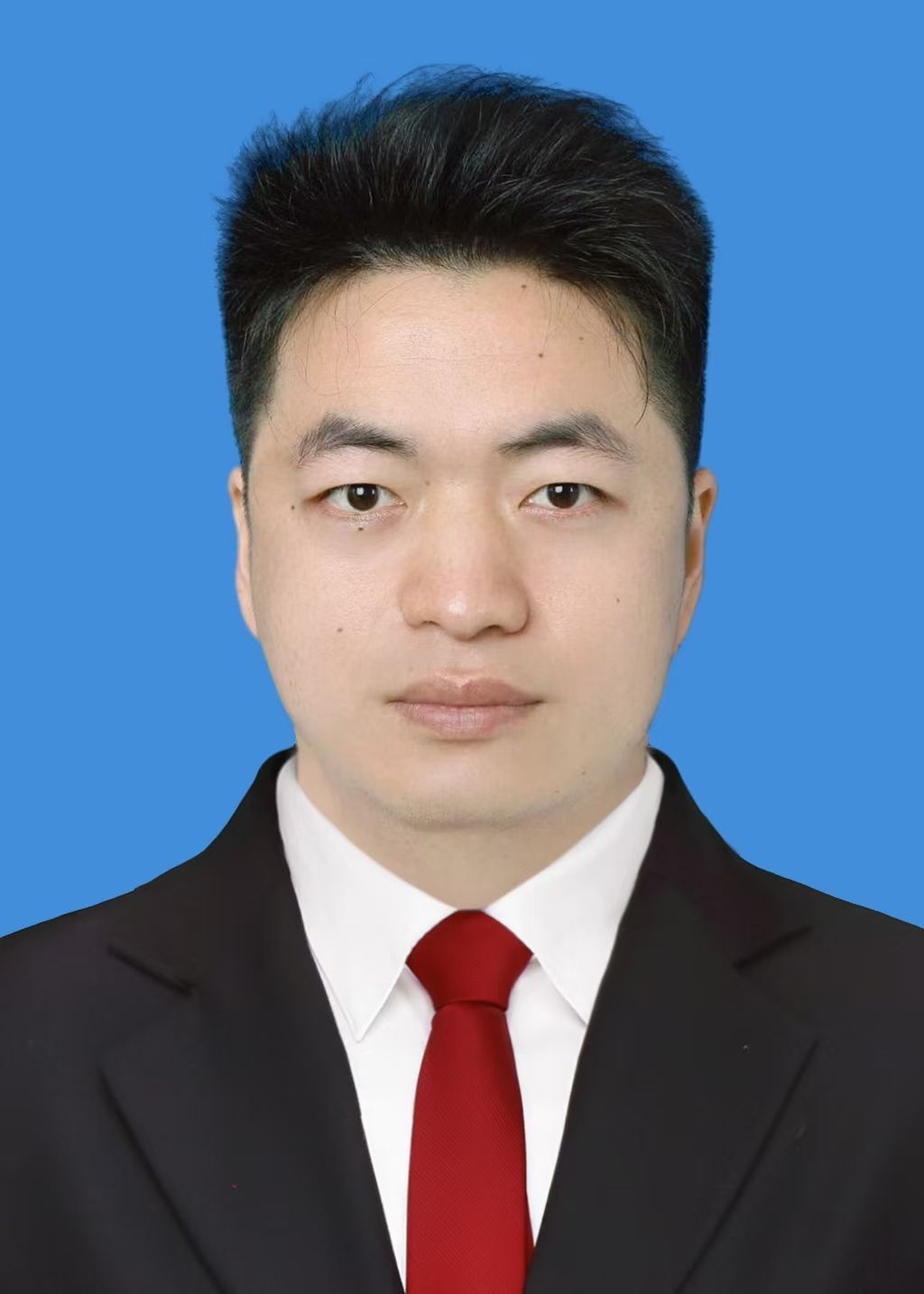 杨昆